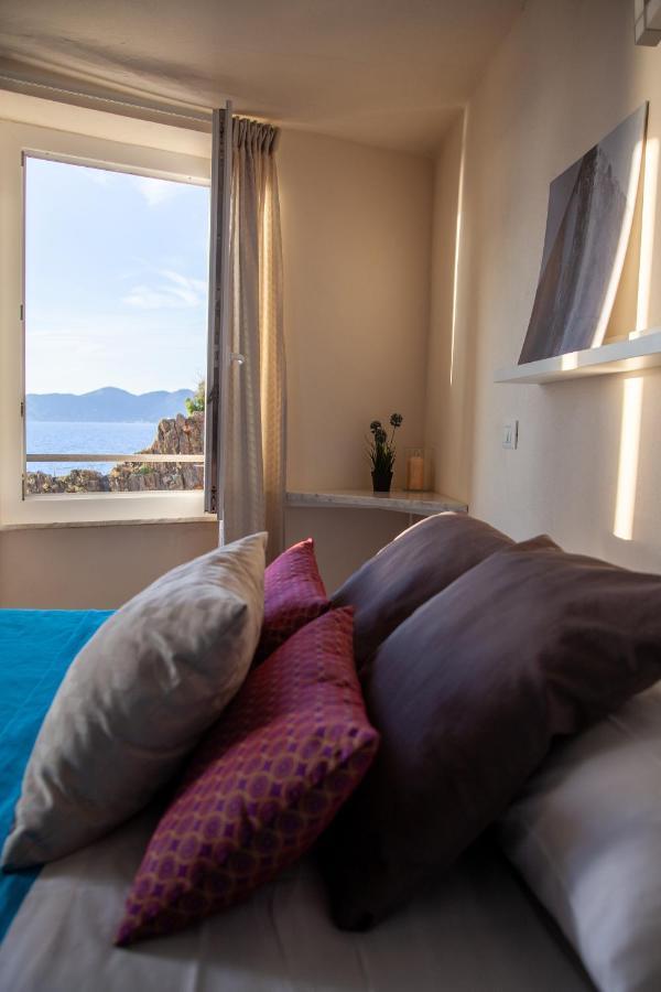 Ciao Bella Seafront Apartment Riomaggiore Exterior photo